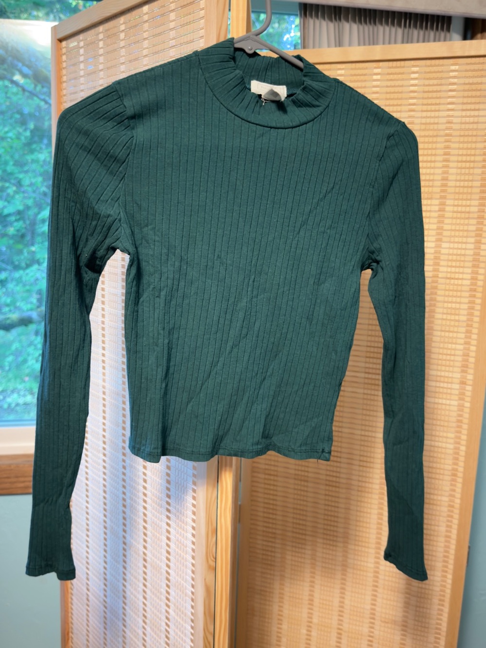 Full Tilt Ribbed Long-Sleeve Crew Top in Forest Green